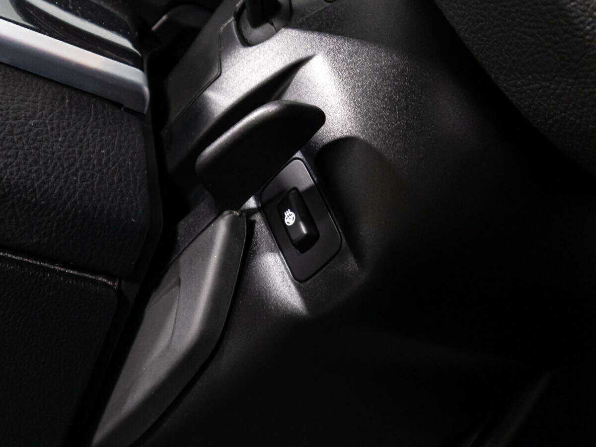 BMW 5 серии 2012 года с пробегом. Фото: #18