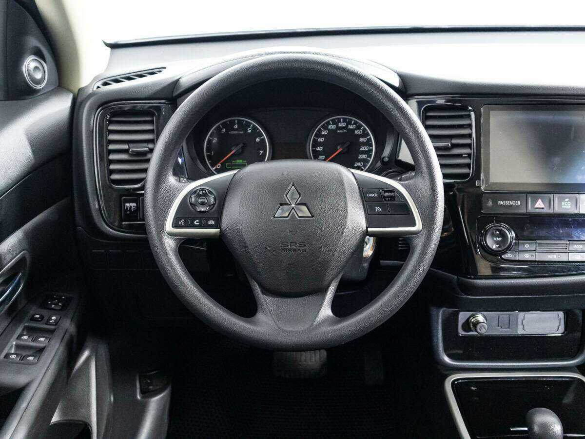 Mitsubishi Outlander 2022 года с пробегом. Фото: #16