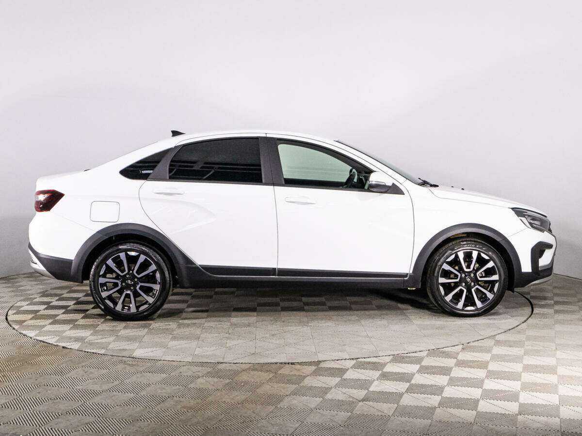 Б/У Лада (ВАЗ) Веста 2023 года. Фото: #3