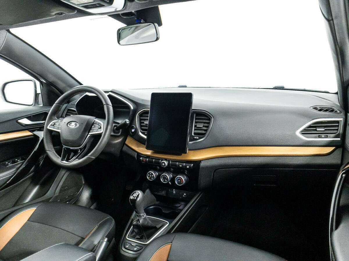 Б/У Лада (ВАЗ) Веста 2023 года. Фото: #8