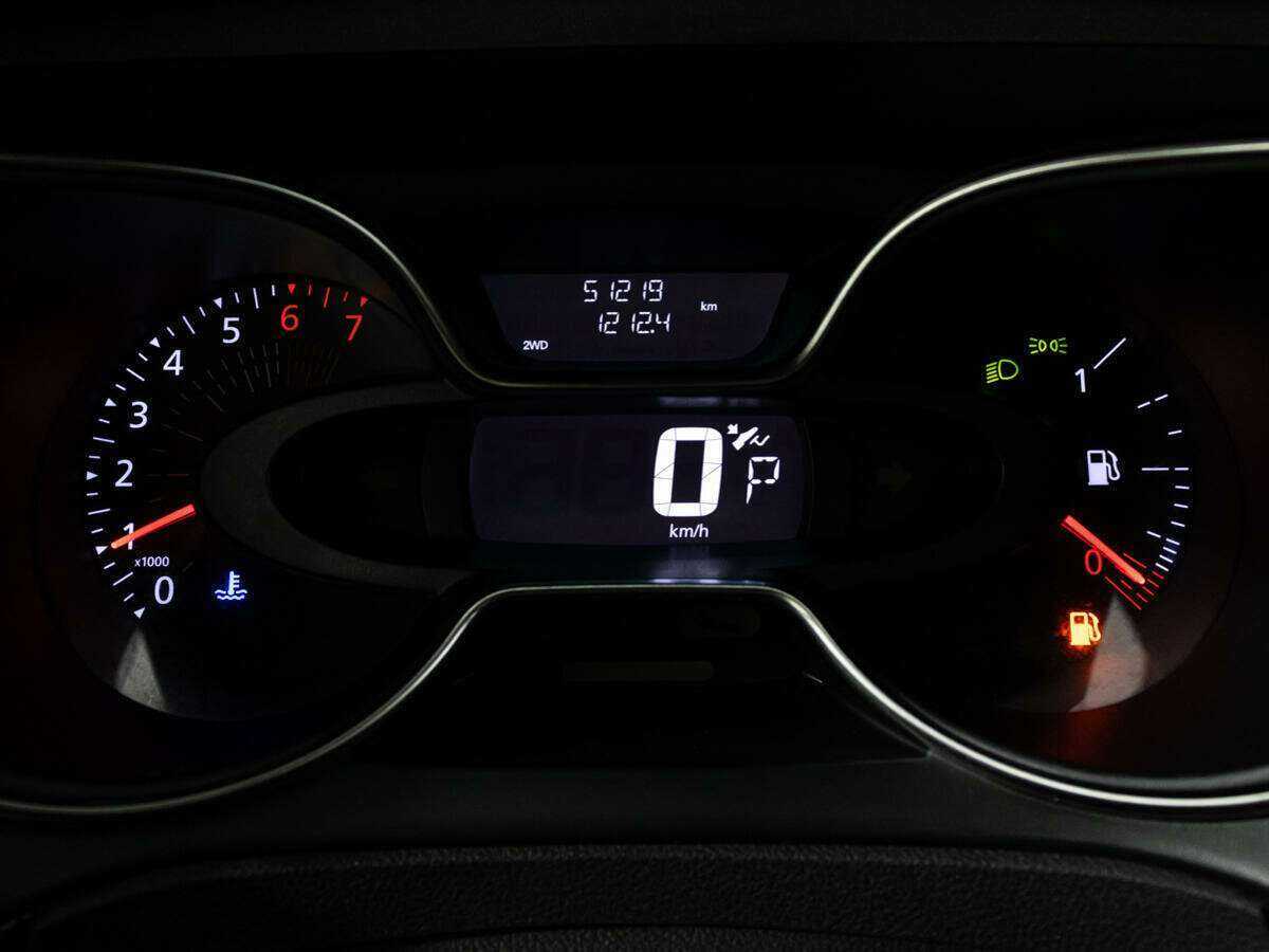 Б/У Рено Каптюр 2021 года. Фото: #11