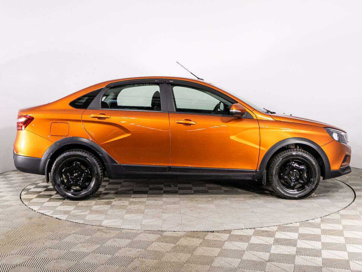 Б/У Лада (ВАЗ) Веста 2021 года. Фото: #3