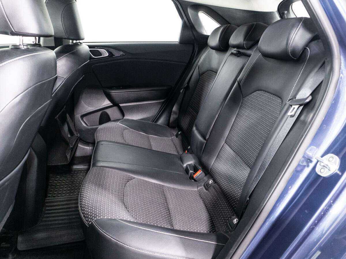 Б/У Киа Сид 2018 года. Фото: #9