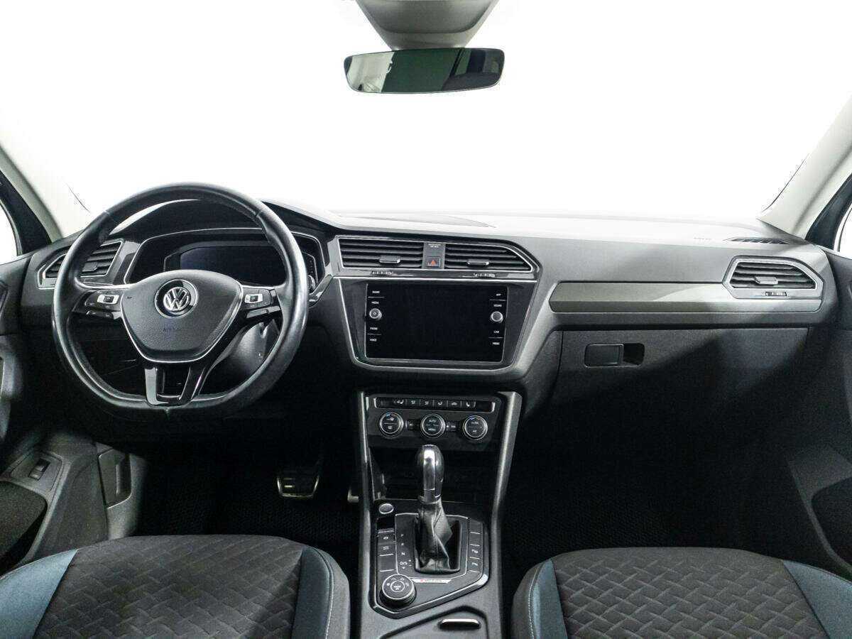 Б/У Фольксваген Тигуан 2019 года. Фото: #12