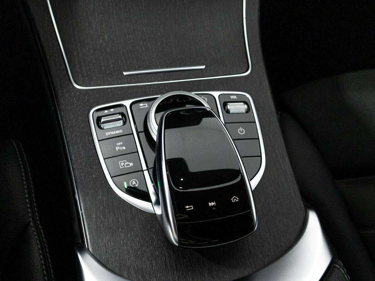 Mercedes-Benz C-Класс 2018 года с пробегом. Фото: #17