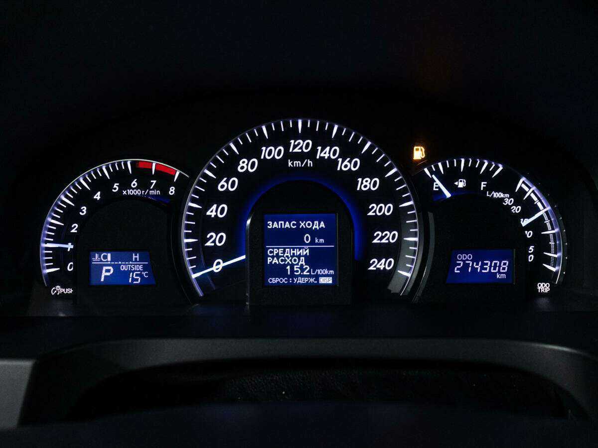 Б/У Тойота Камри 2012 года. Фото: #11