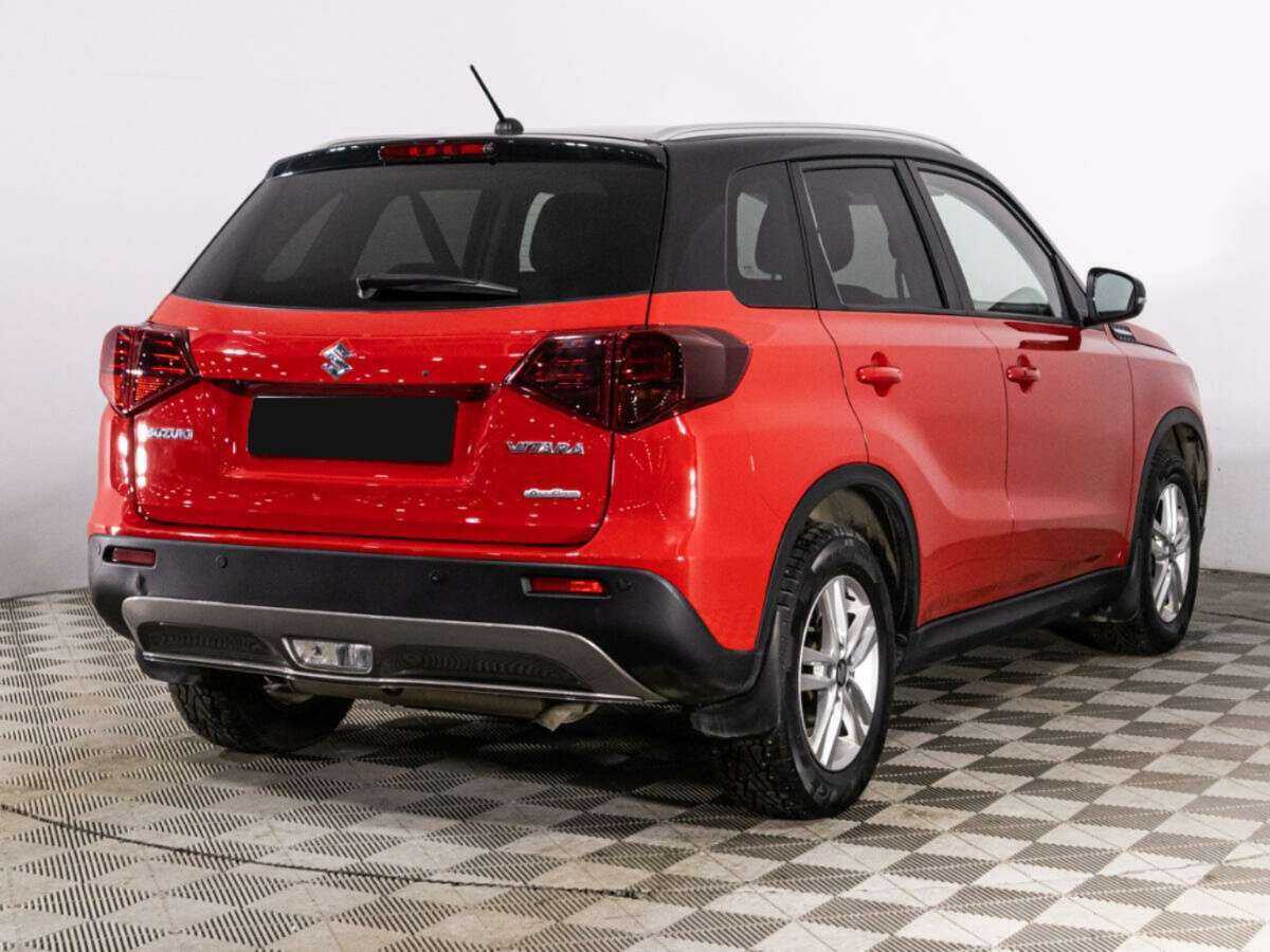 Suzuki Vitara 2021 года с пробегом. Фото: #4