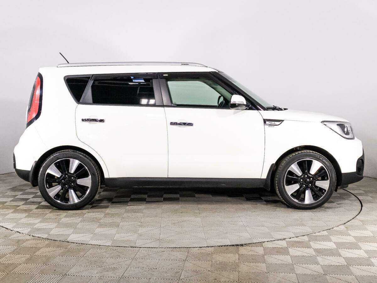 Б/У Киа Соул 2018 года. Фото: #3