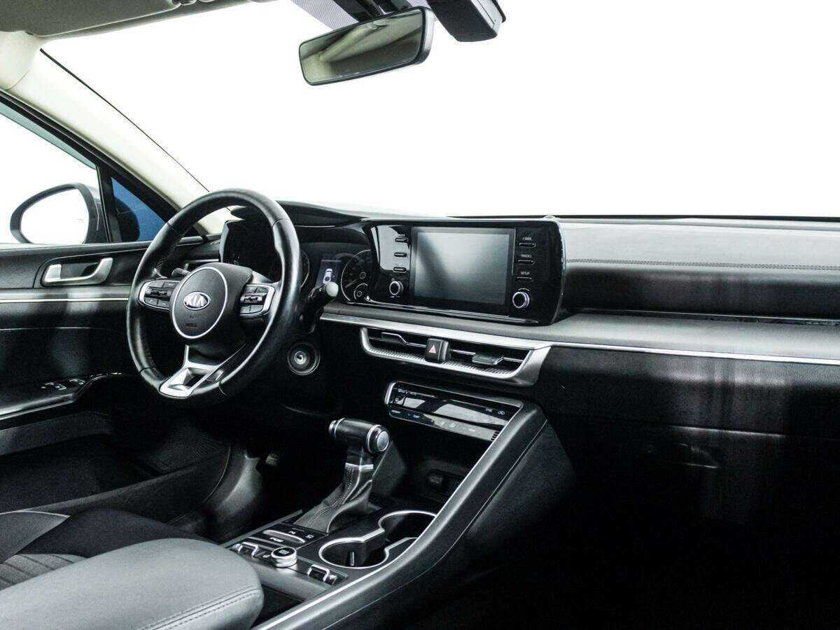 Б/У Киа К5 2021 года. Фото: #8