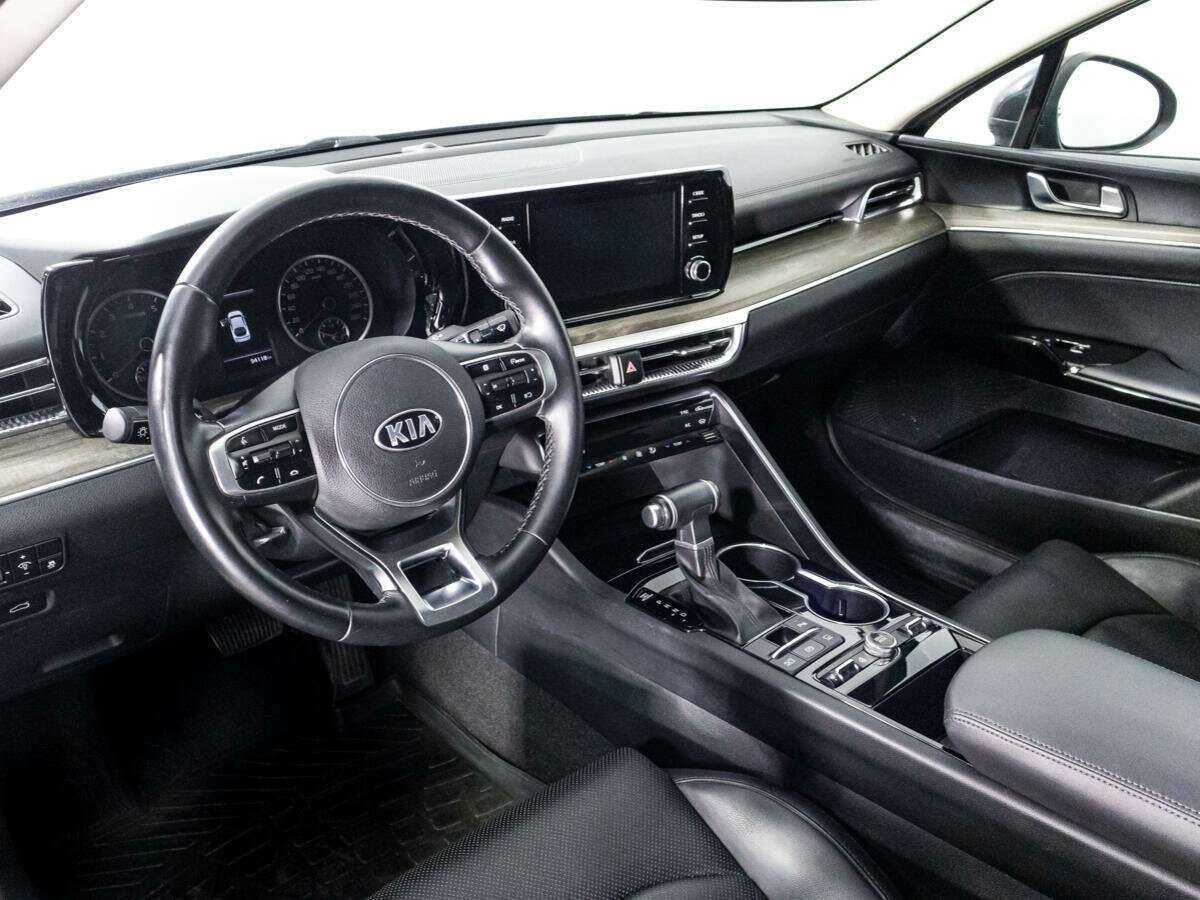 Б/У Киа К5 2021 года. Фото: #10