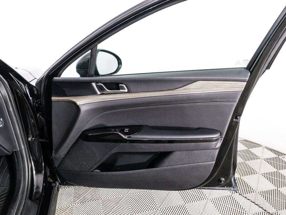 Б/У Киа К5 2021 года. Фото: #29