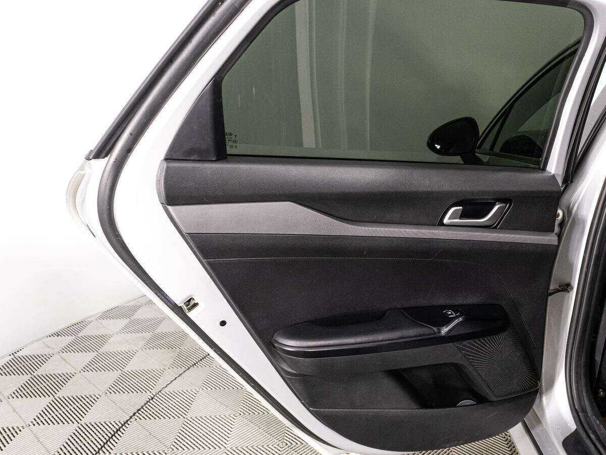 Б/У Киа К5 2020 года. Фото: #23