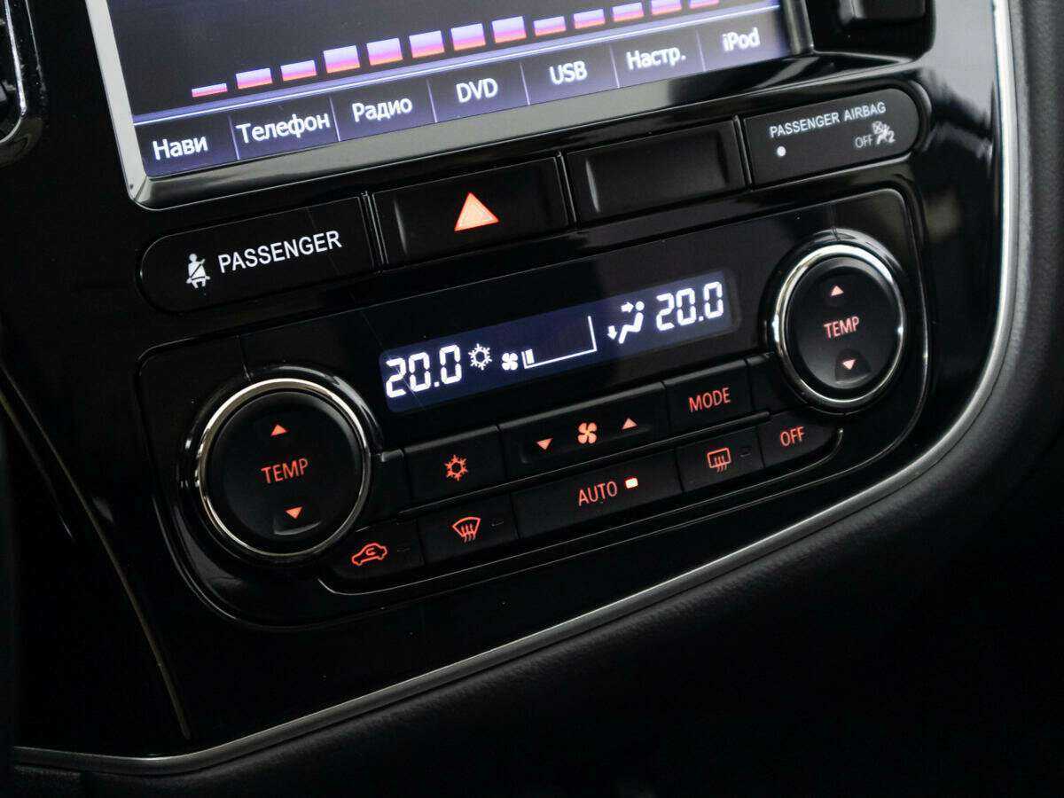 Mitsubishi Outlander 2015 года с пробегом. Фото: #15