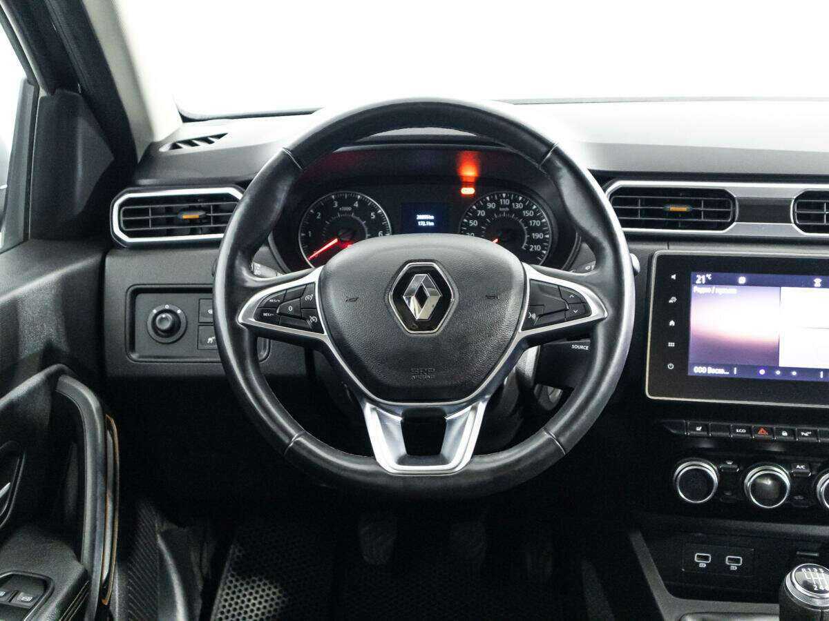 Б/У Рено Дастер 2021 года. Фото: #17