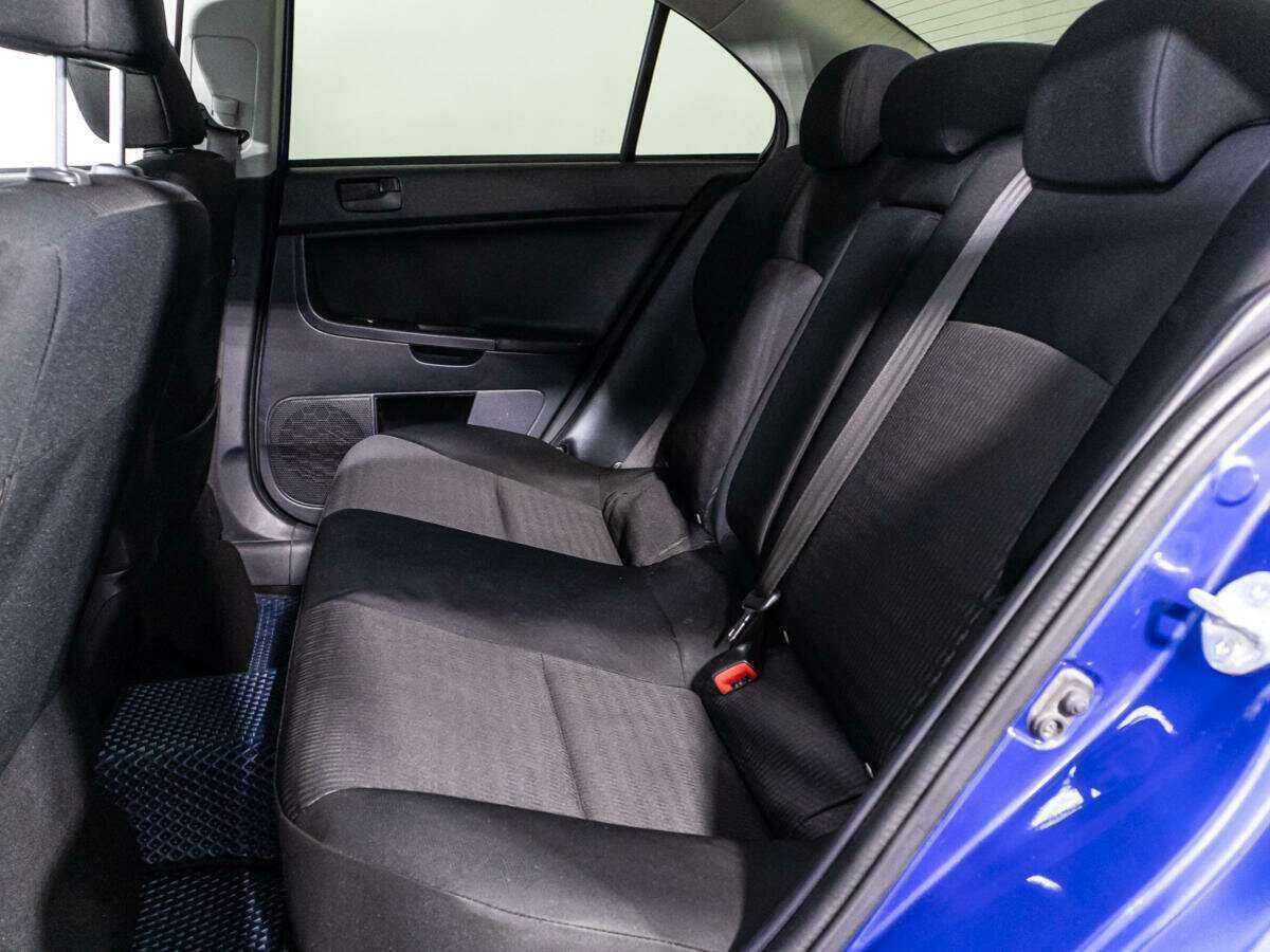 Б/У Митсубиши Лансер 2012 года. Фото: #9