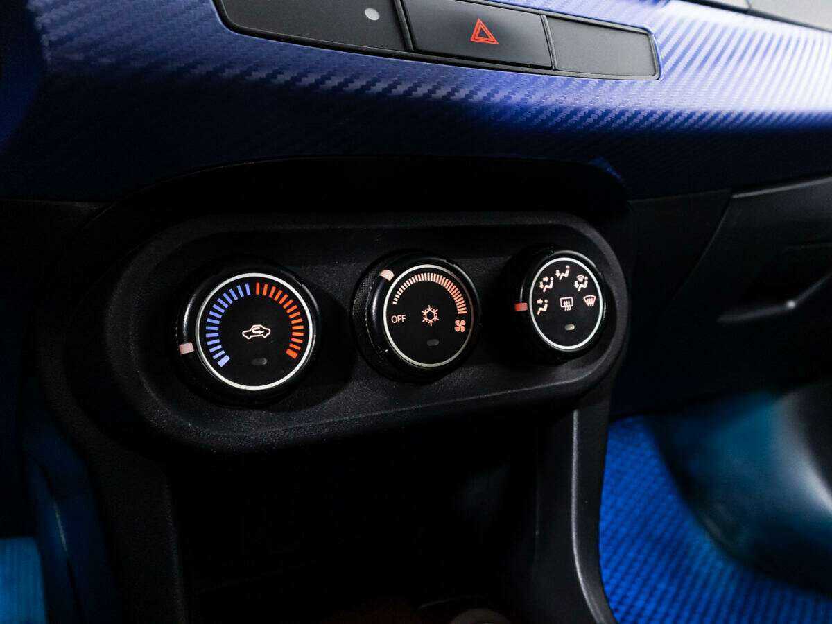 Б/У Митсубиши Лансер 2012 года. Фото: #14