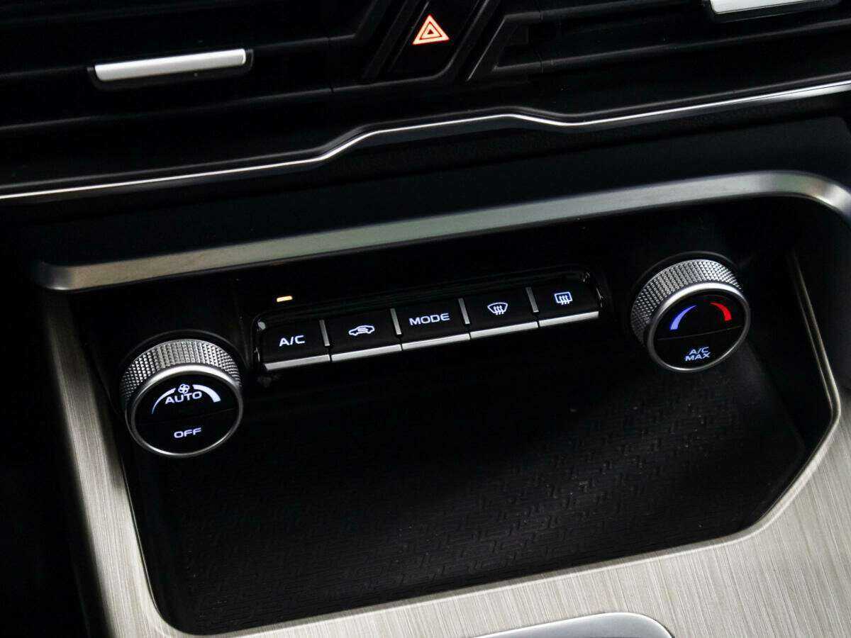 Б/У Джили Кулрэй 2023 года. Фото: #17