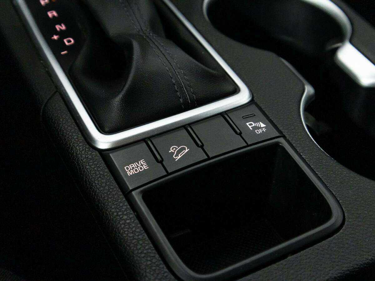 Б/У Киа Спортейдж 2020 года. Фото: #16