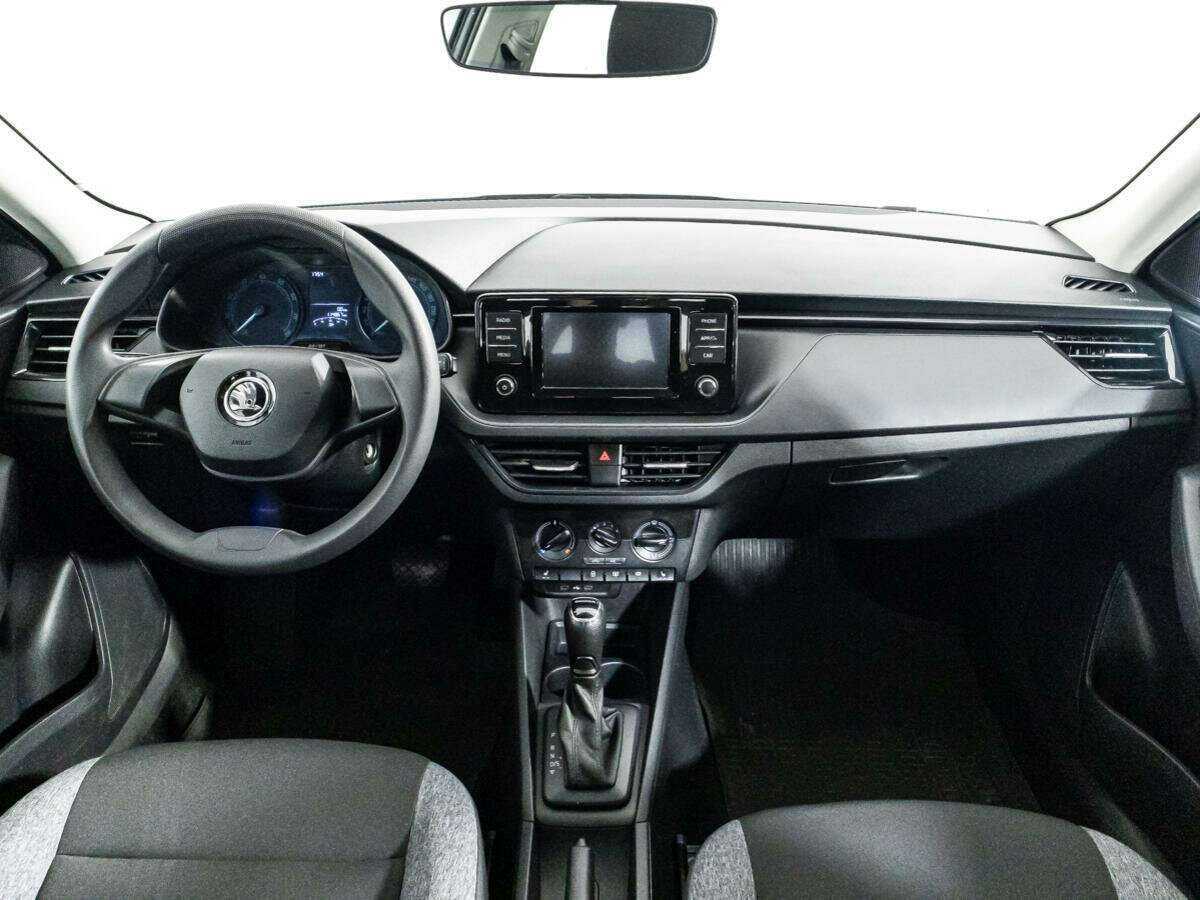 Б/У Шкода Рапид 2021 года. Фото: #12