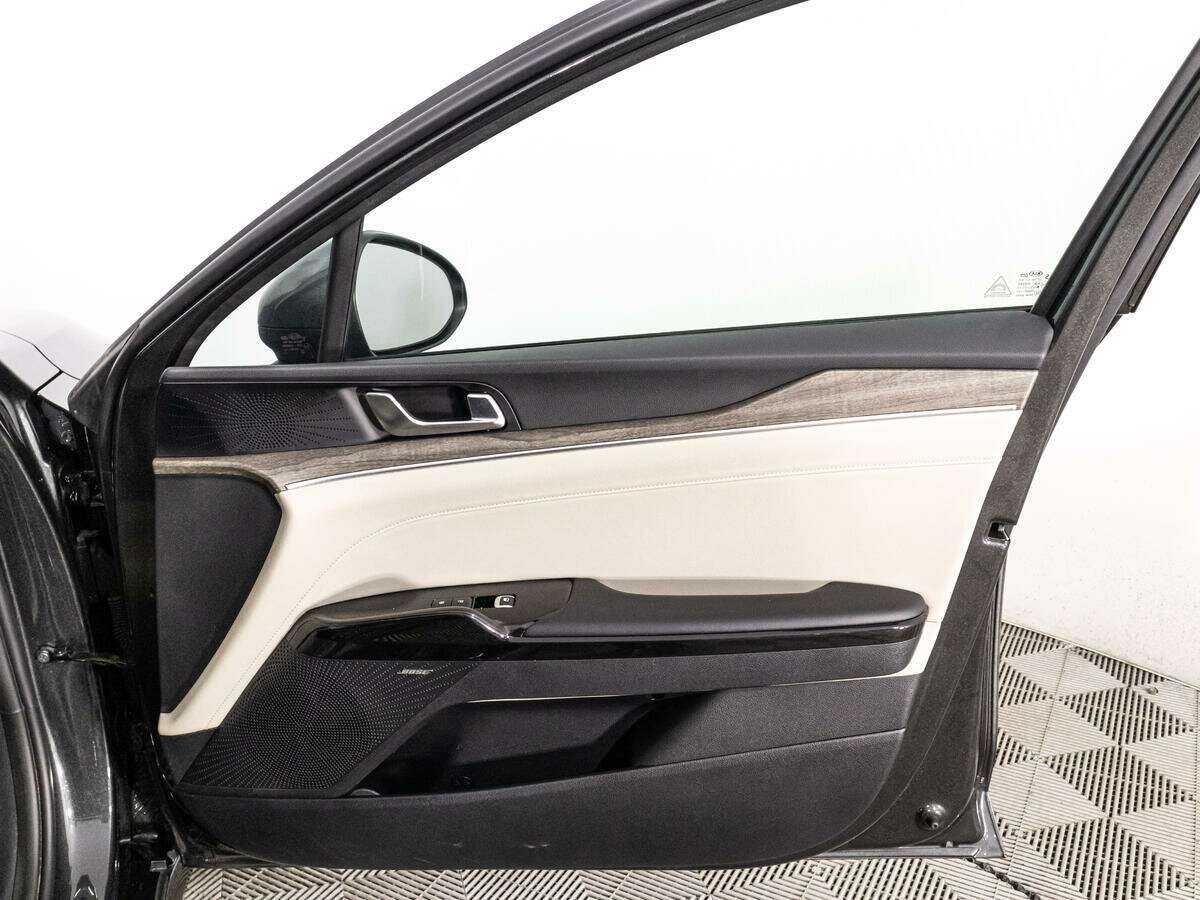 Б/У Киа К5 2021 года. Фото: #27