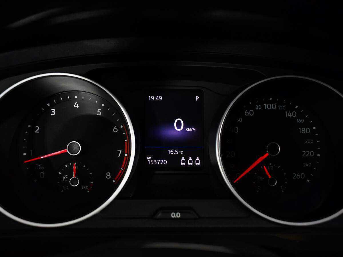 Б/У Фольксваген Тигуан 2017 года. Фото: #10