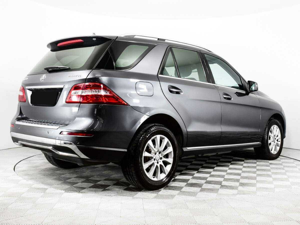 Mercedes-Benz M-Класс 2013 года с пробегом. Фото: #4