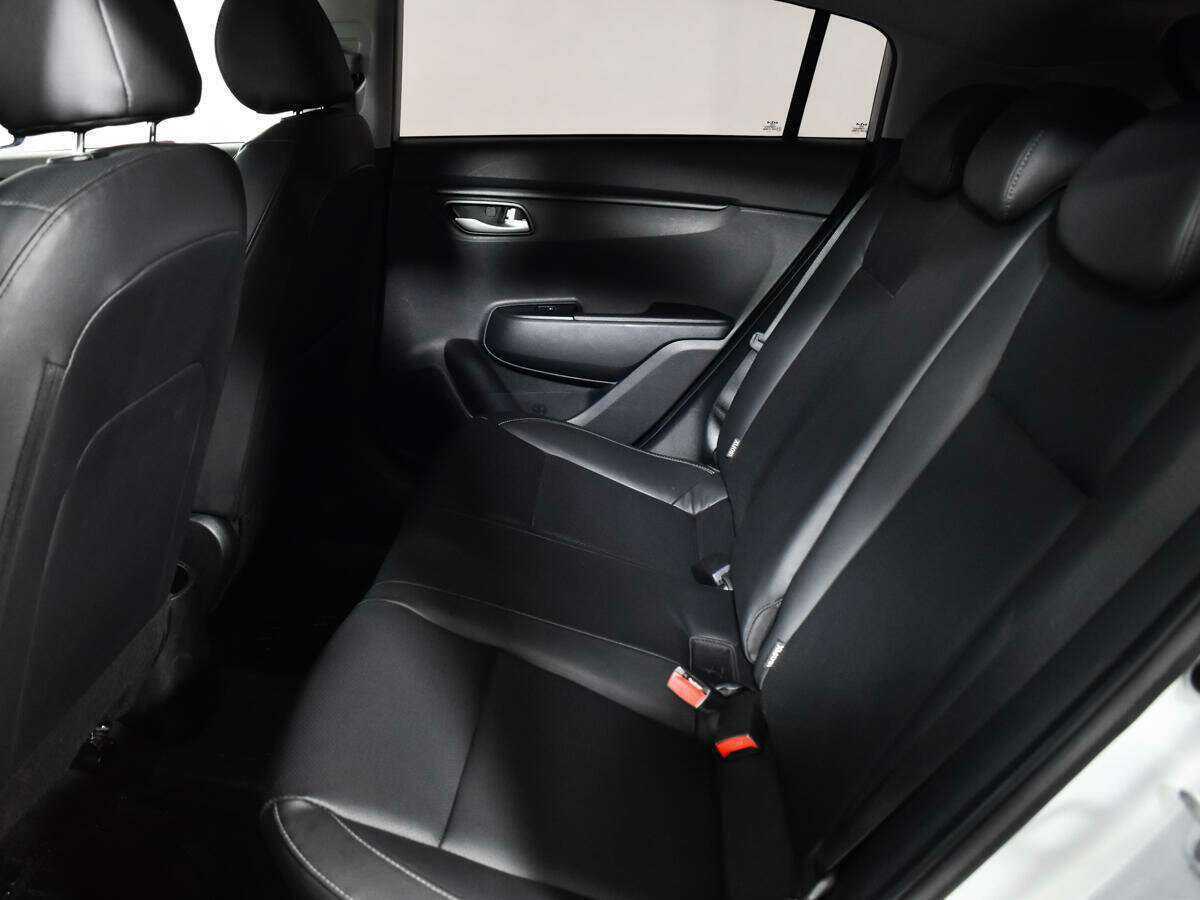 Б/У Киа Рио 2021 года. Фото: #7