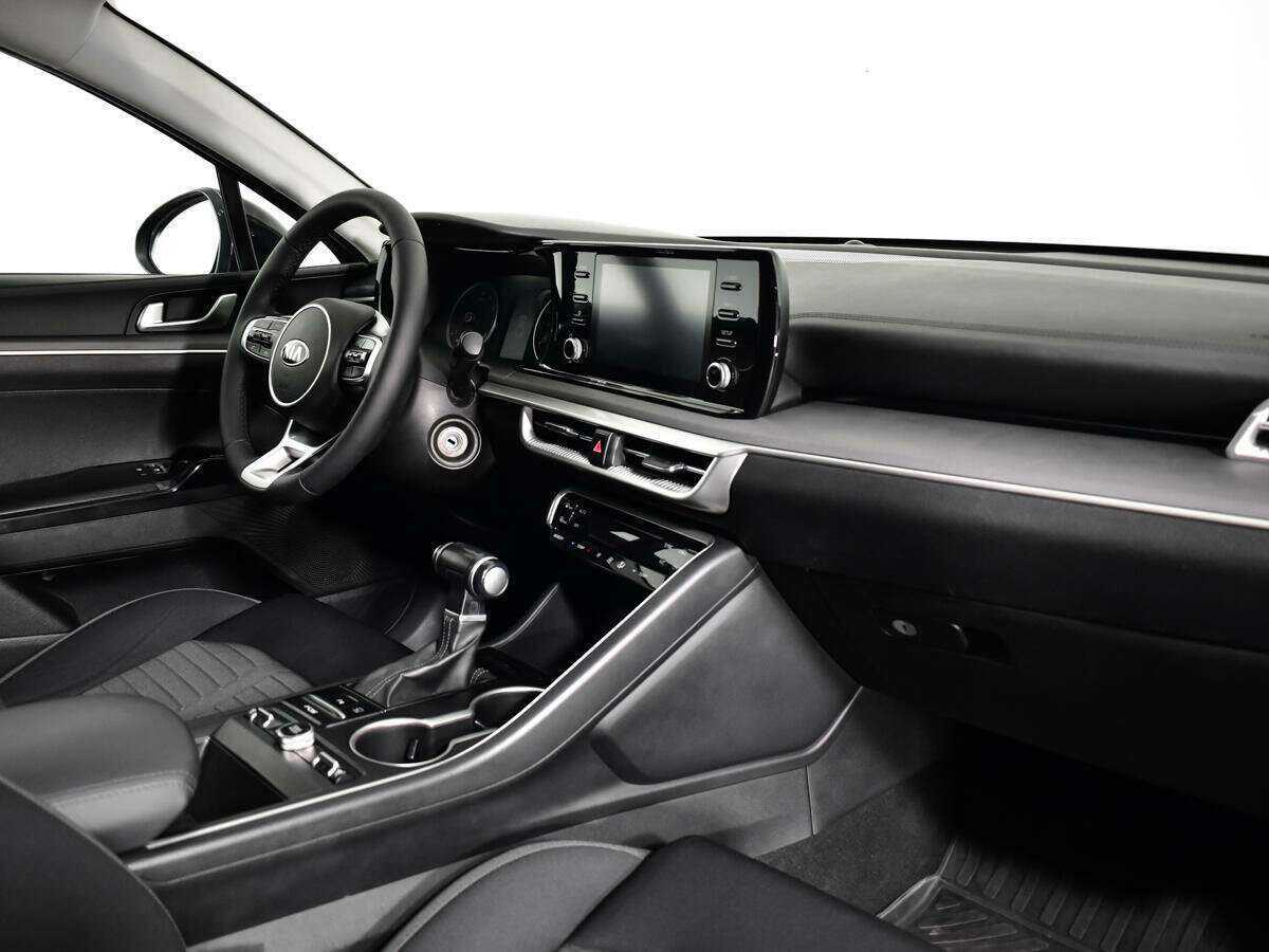 Б/У Киа К5 2021 года. Фото: #8