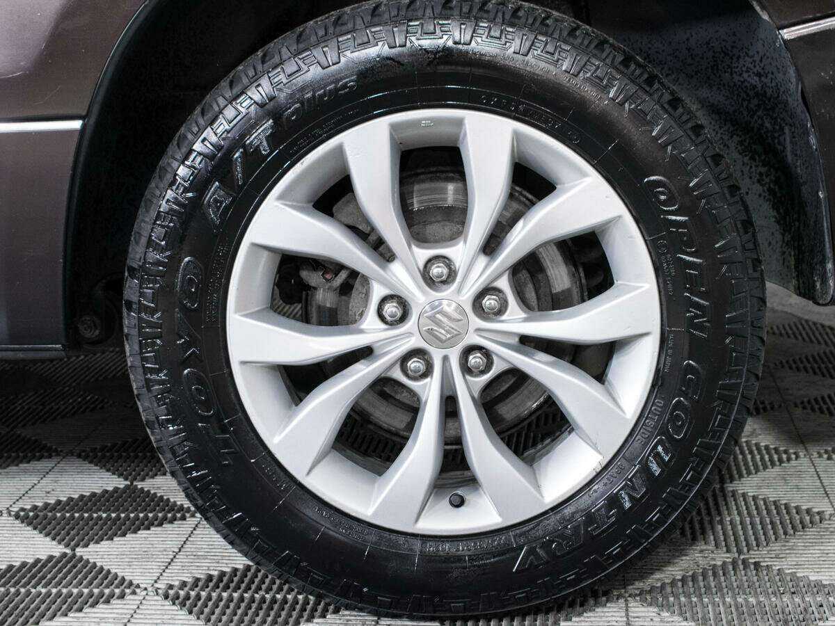 Suzuki Grand Vitara 2013 года с пробегом. Фото: #15