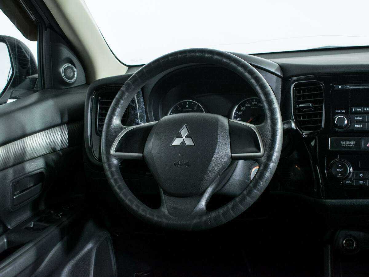 Mitsubishi Outlander 2014 года с пробегом. Фото: #11
