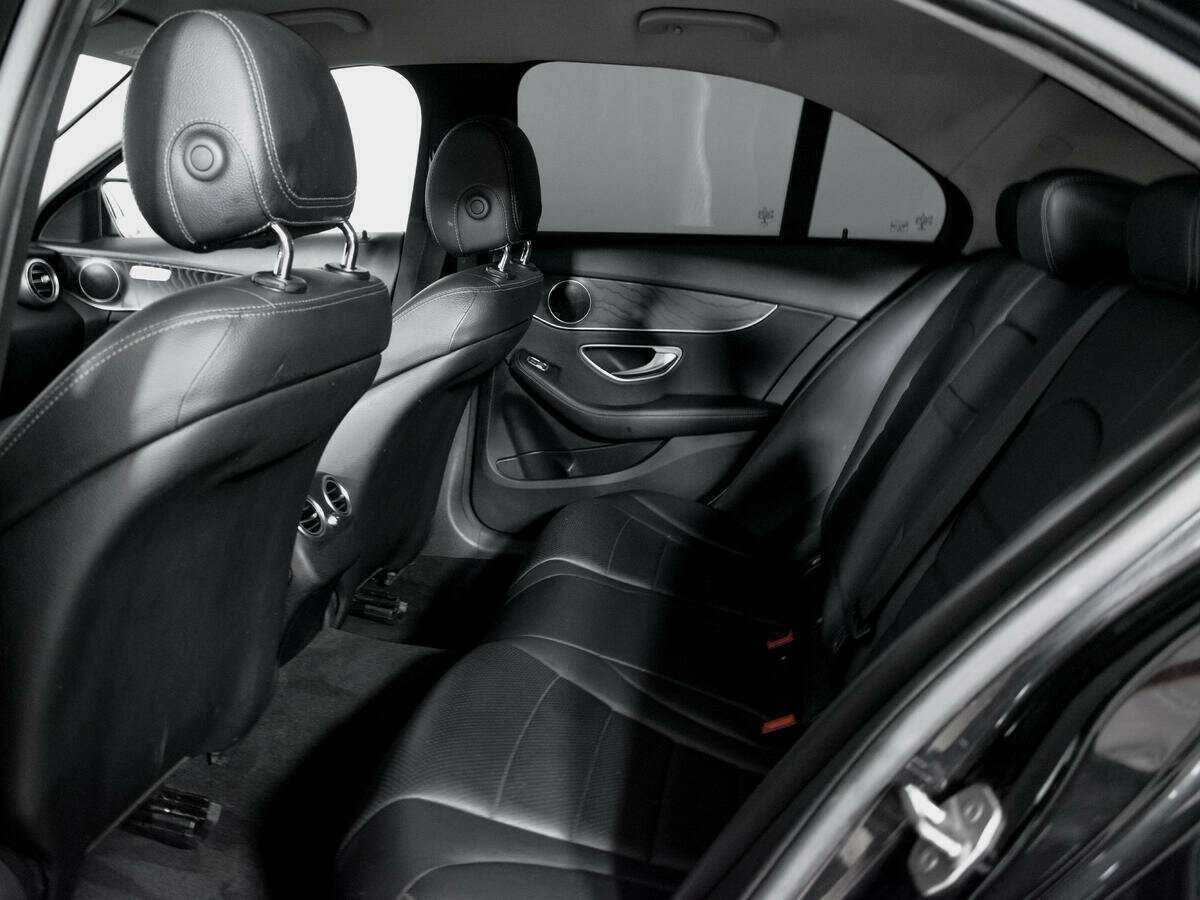 Mercedes-Benz C-Класс 2017 года с пробегом. Фото: #9