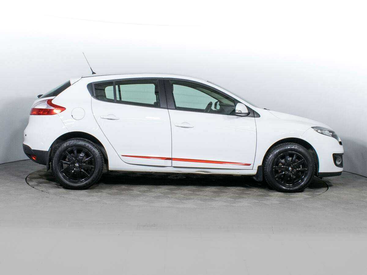 Б/У Рено Меган 2013 года. Фото: #3