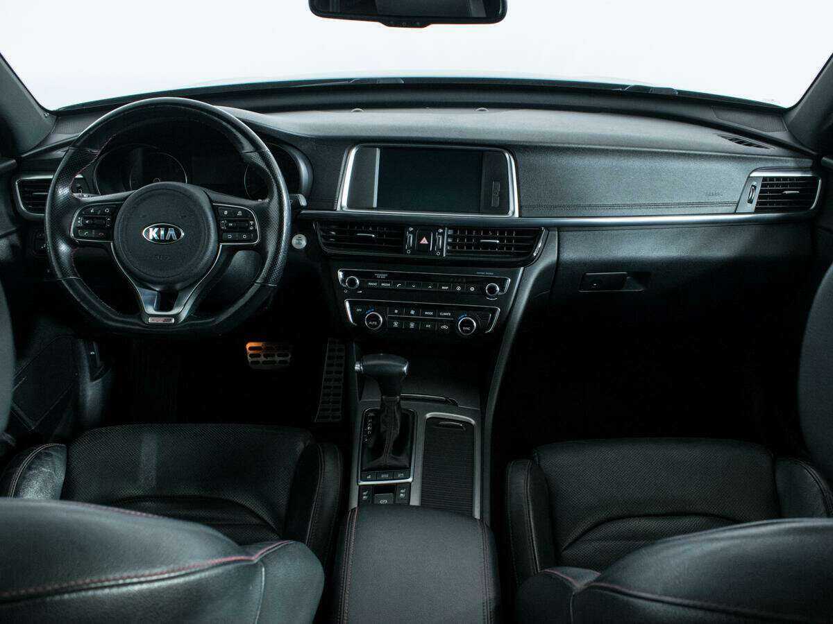 Kia Optima 2018 года с пробегом. Фото: #11