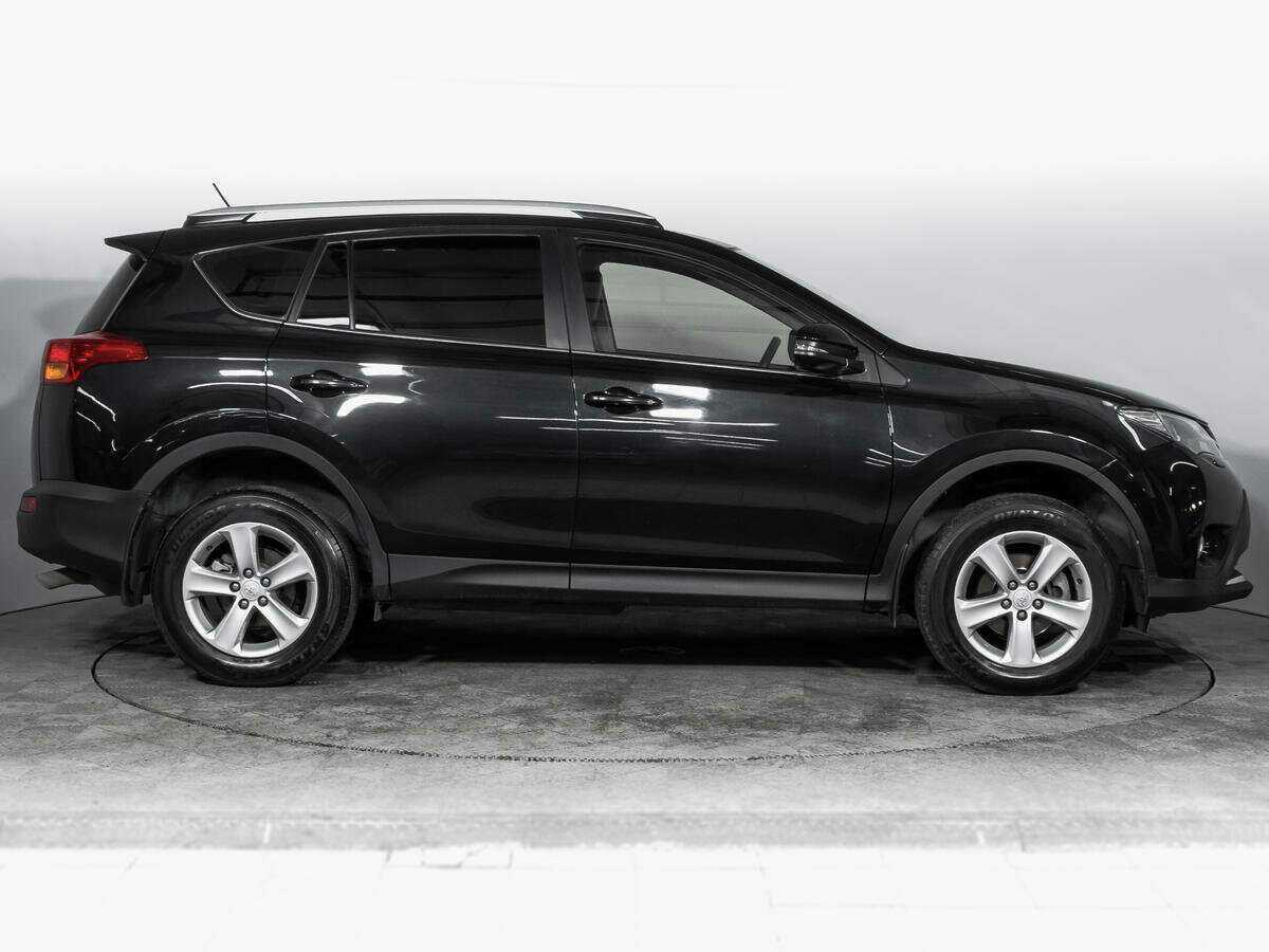 Б/У Тойота Рав4 2014 года. Фото: #3