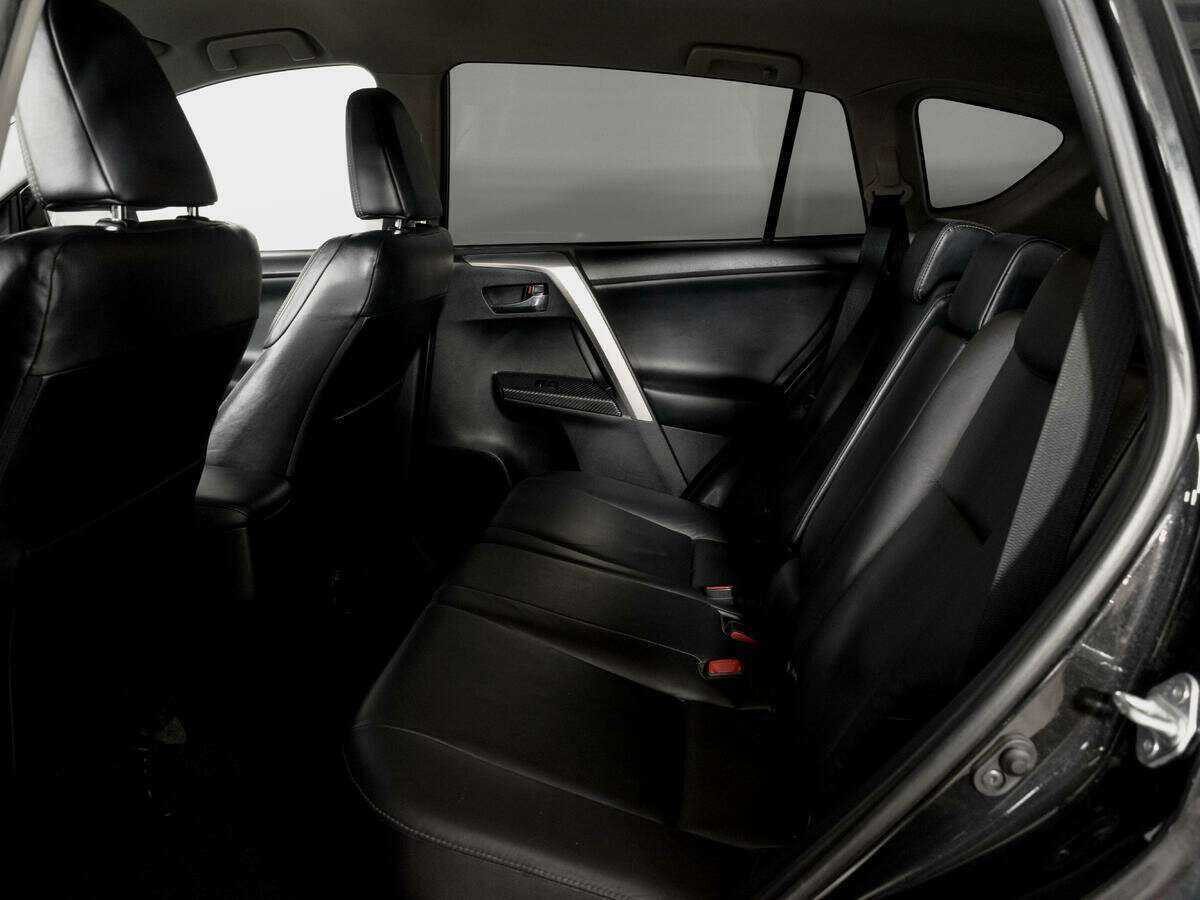 Б/У Тойота Рав4 2014 года. Фото: #9