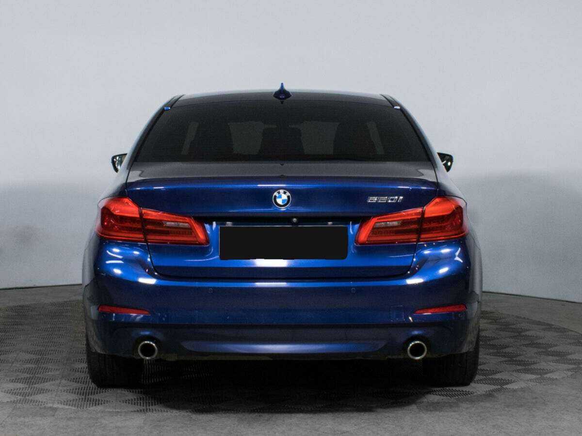 BMW 5 серии 2018 года с пробегом. Фото: #5