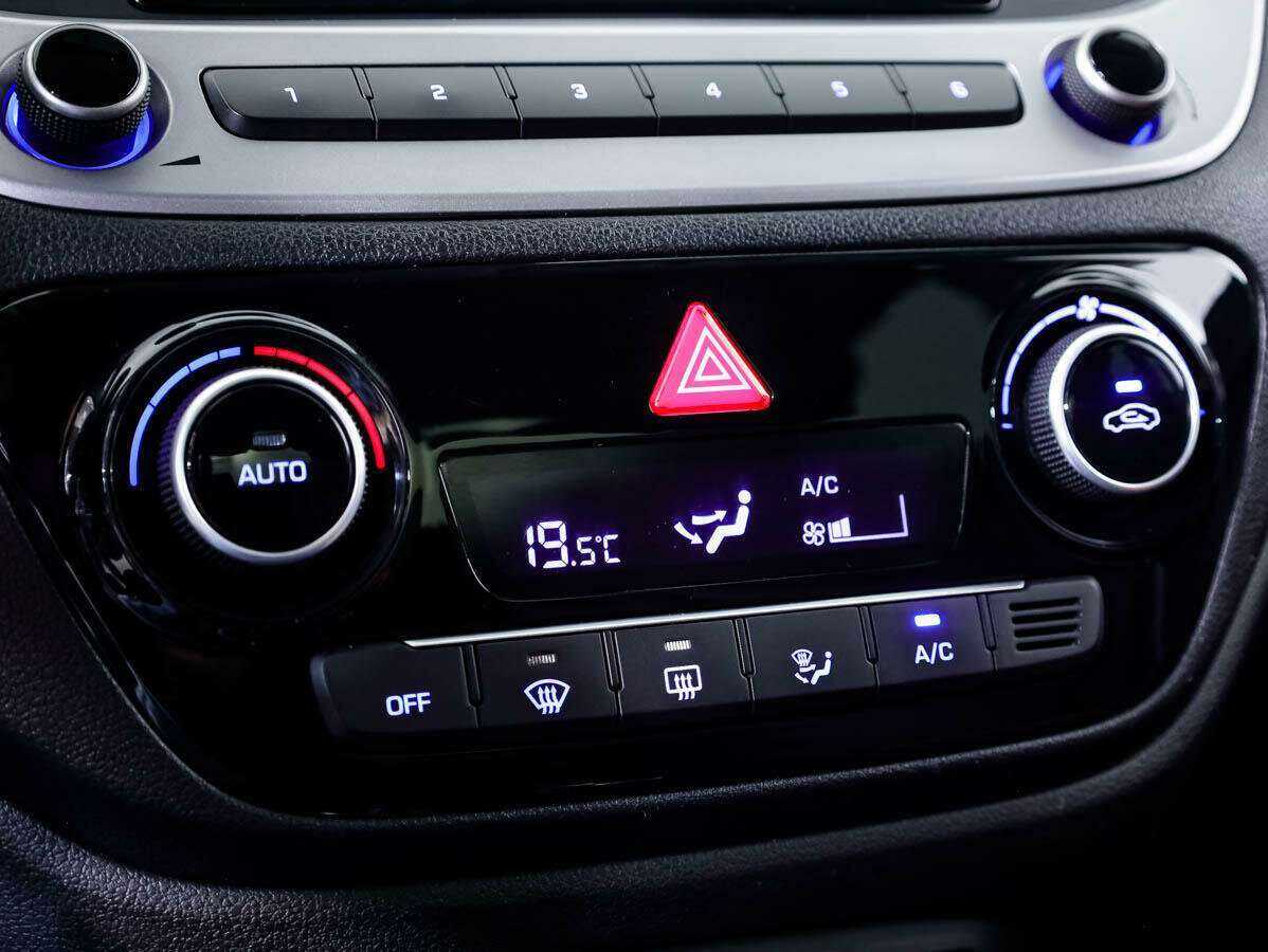 Hyundai Solaris 2017 года с пробегом. Фото: #14