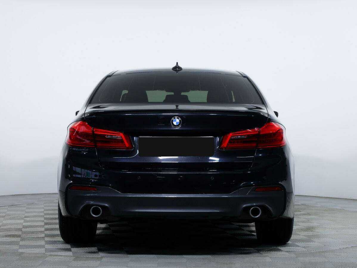 BMW 5 серии 2018 года с пробегом. Фото: #4