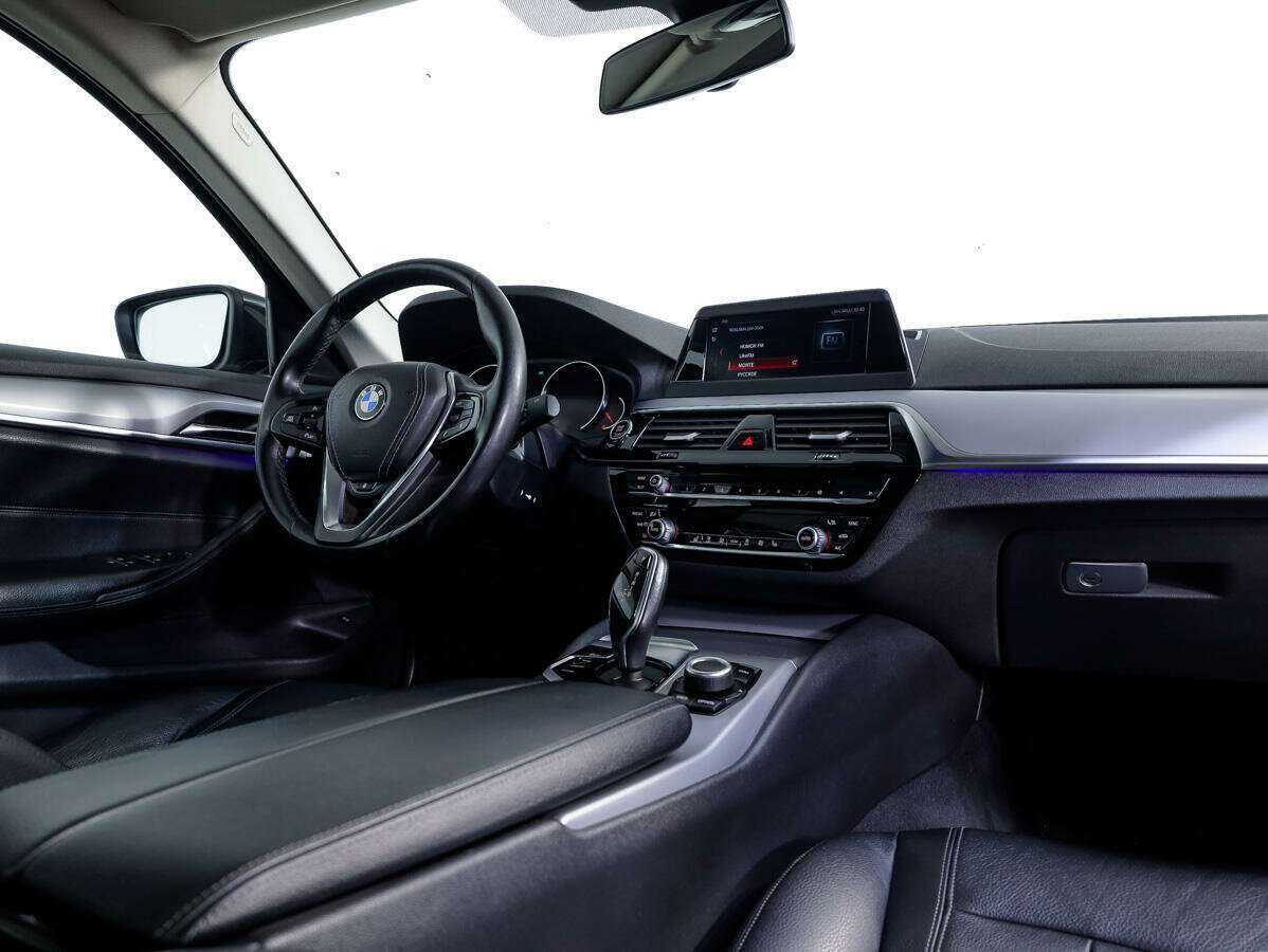 BMW 5 серии 2018 года с пробегом. Фото: #7
