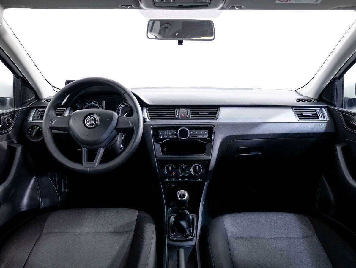 Skoda Rapid 2017 года с пробегом. Фото: #8