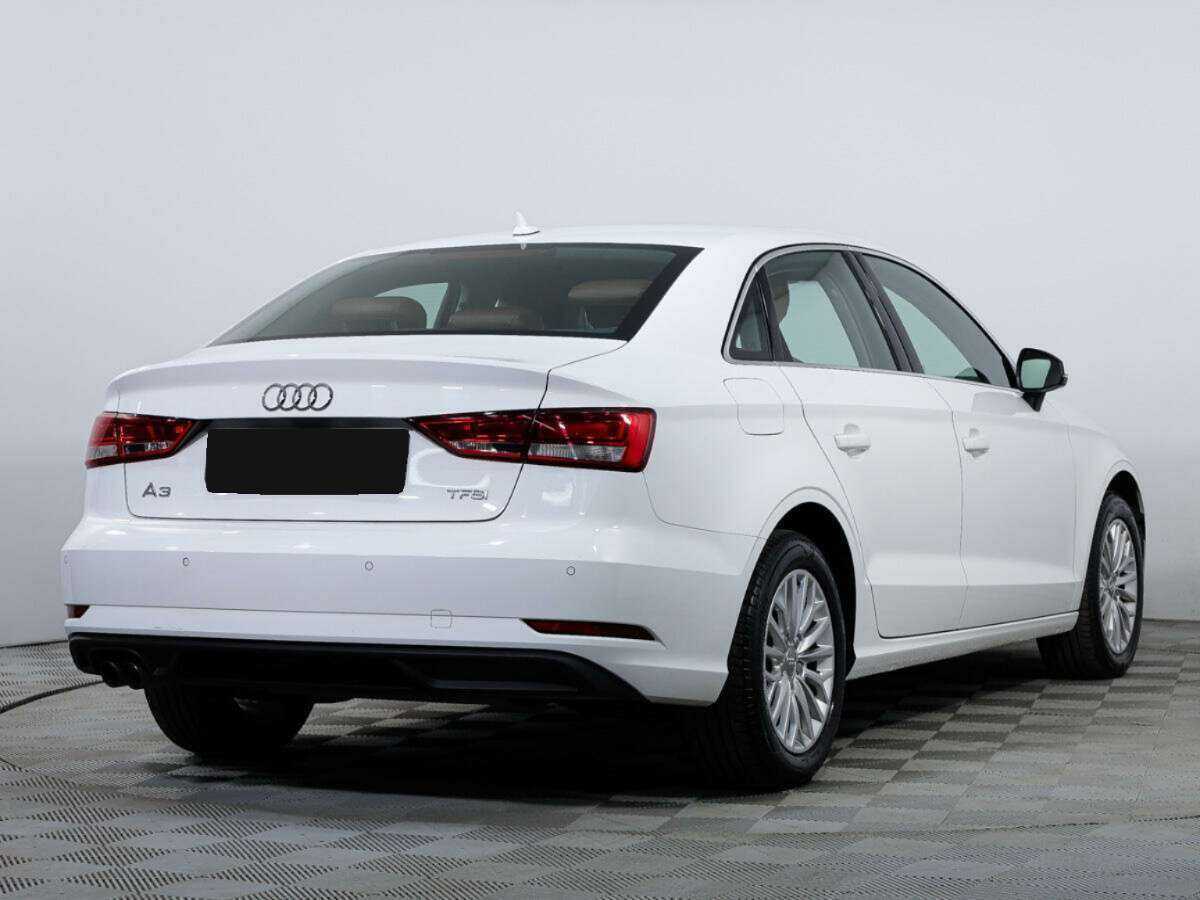Audi A3 2018 года с пробегом. Фото: #3