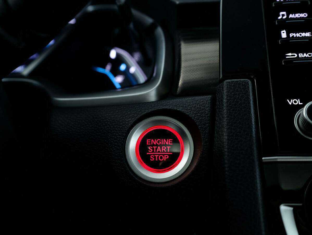 Б/У Хонда Цивик 2019 года. Фото: #16