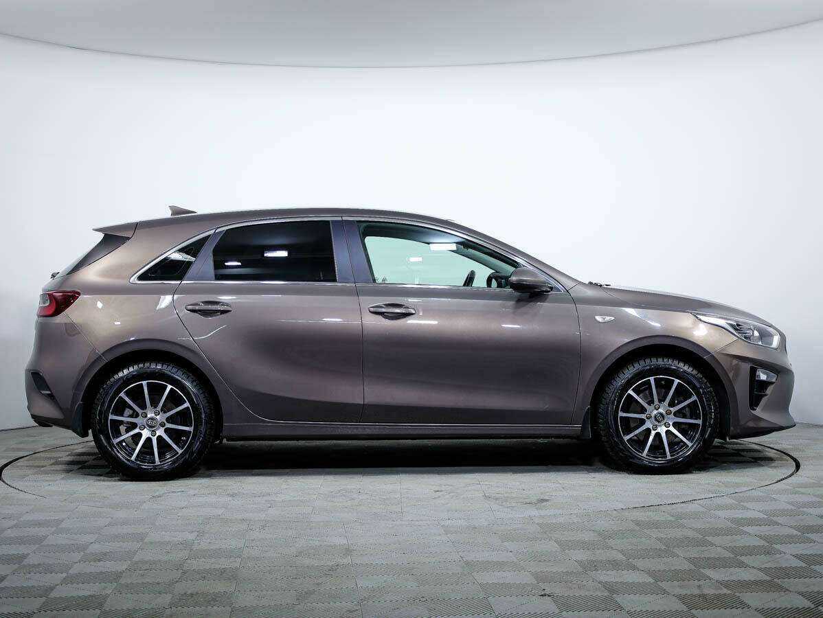 Kia Ceed 2018 года с пробегом. Фото: #2