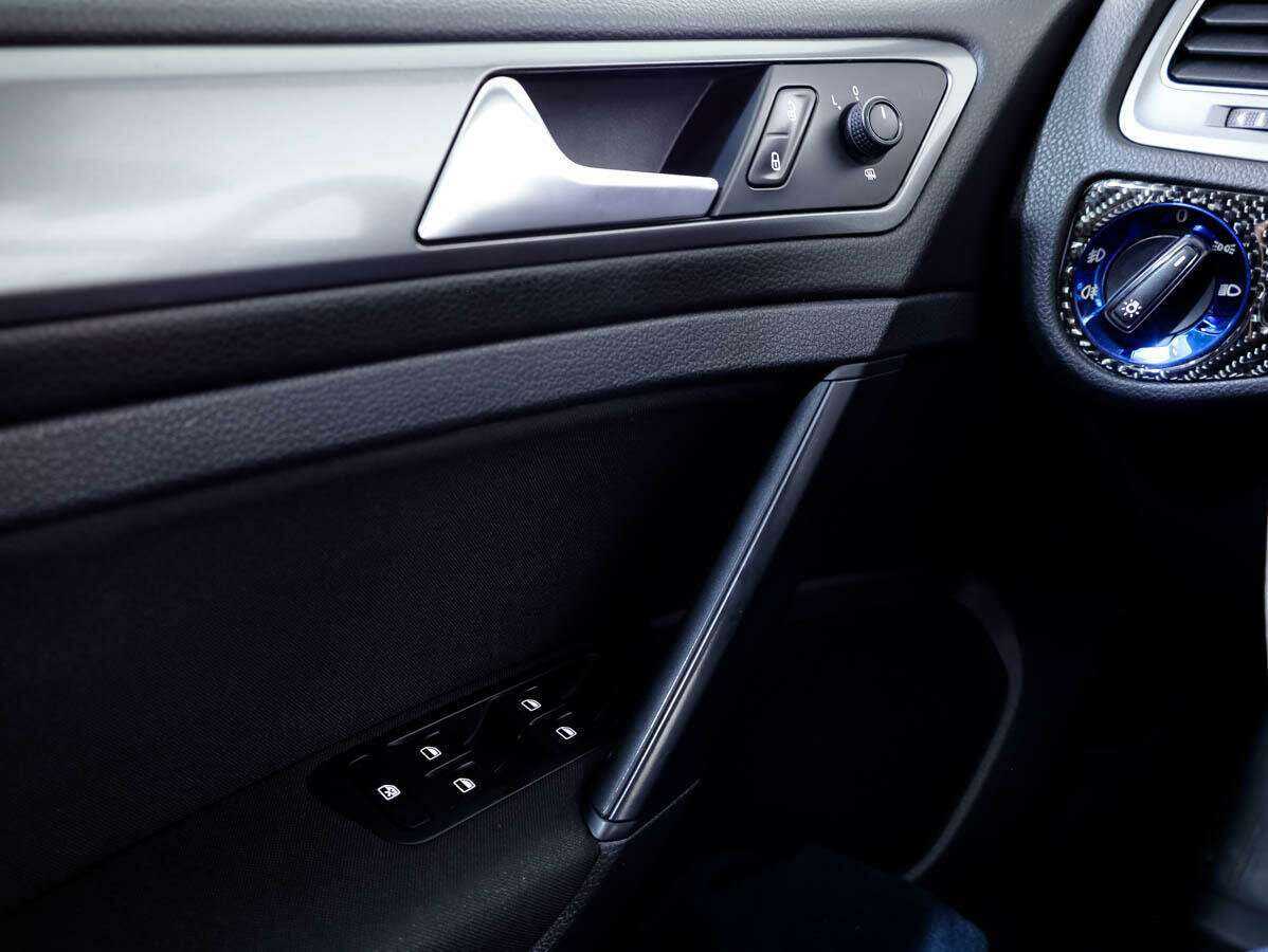 Volkswagen Golf 2013 года с пробегом. Фото: #16