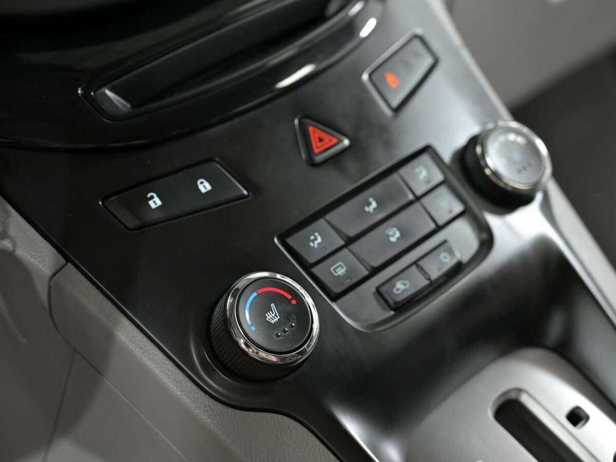 Б/У Шевроле Орландо 2012 года. Фото: #12