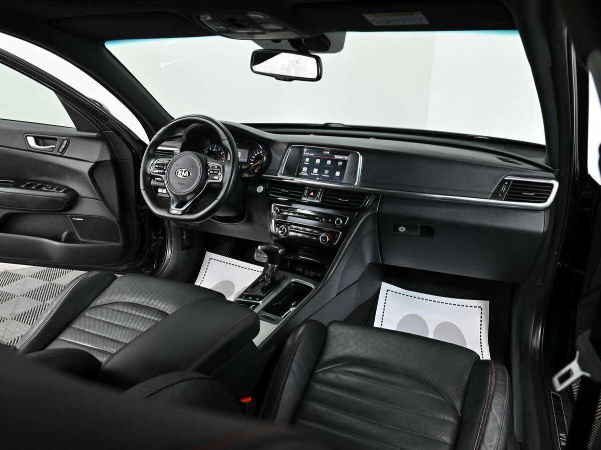 Б/У Киа Оптима 2018 года. Фото: #4