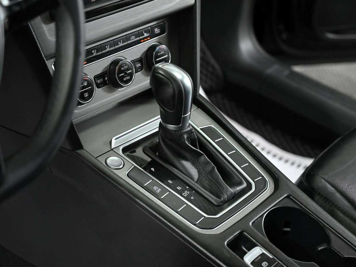 Volkswagen Passat 2016 года с пробегом. Фото: #9