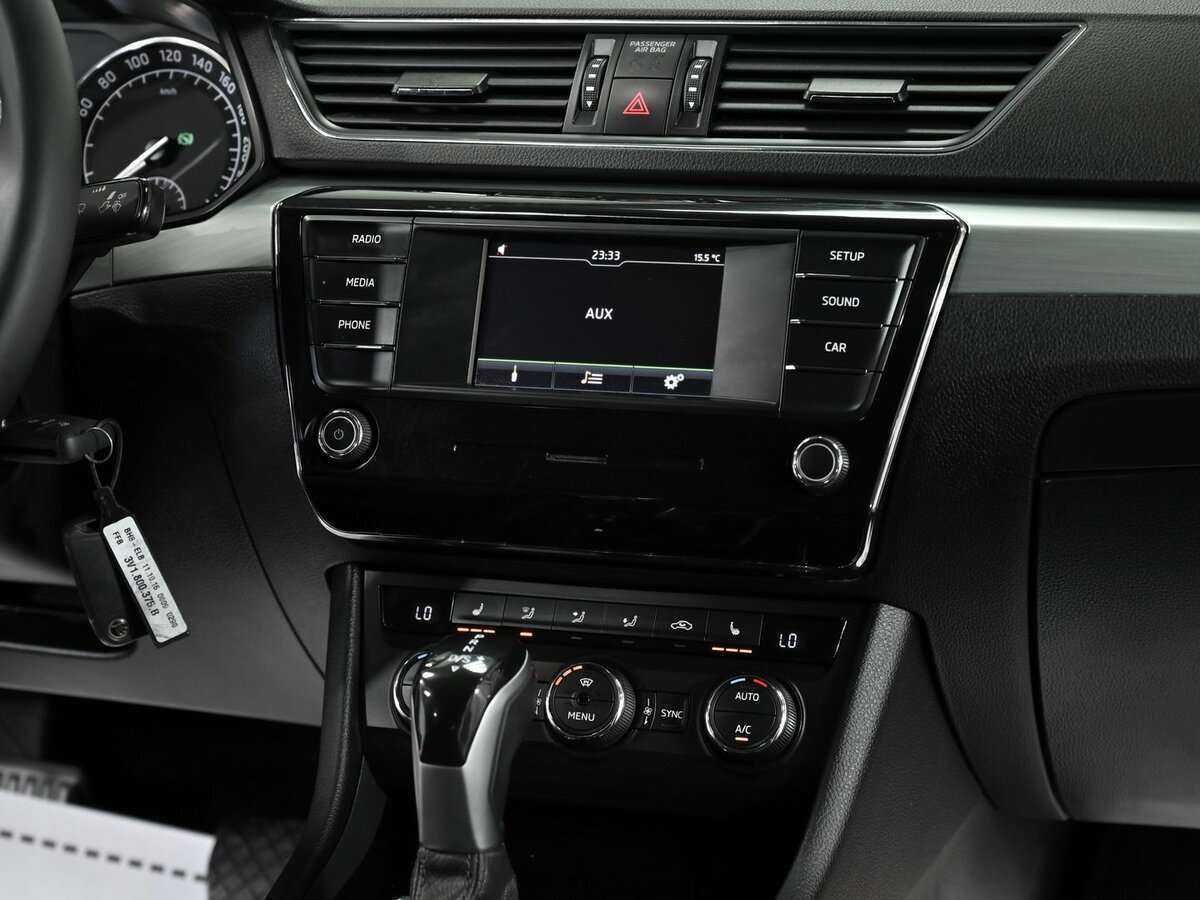 Б/У Шкода Суперб 2016 года. Фото: #8