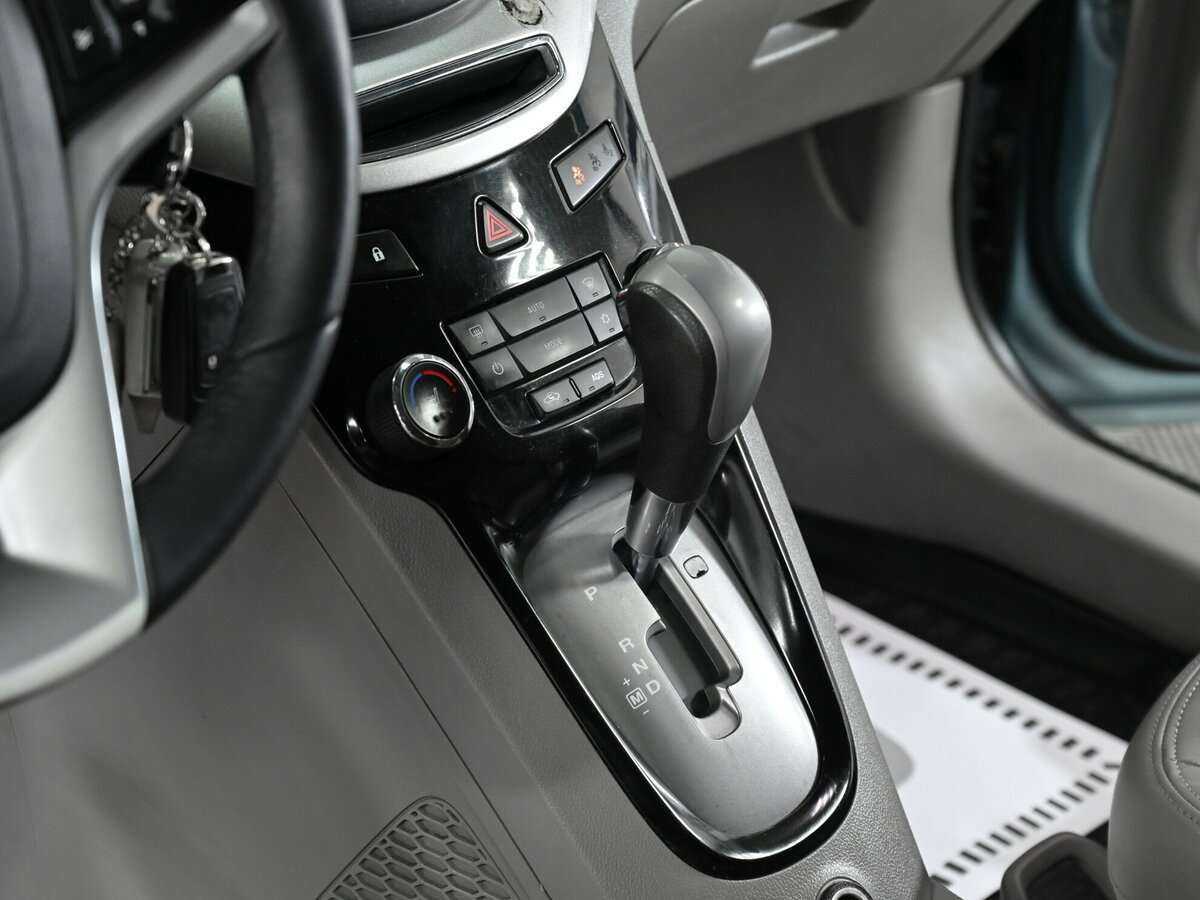 Б/У Шевроле Орландо 2012 года. Фото: #6