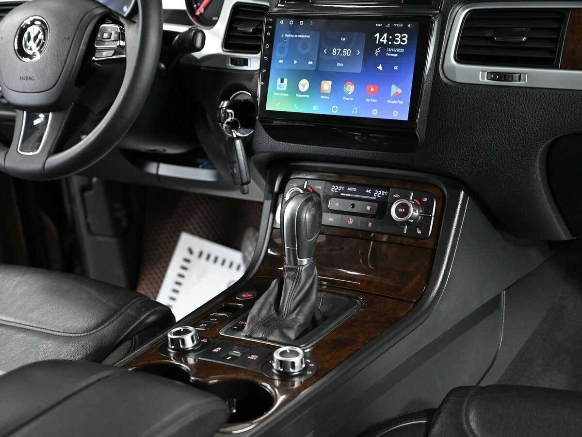 Б/У Фольксваген Туарег 2013 года. Фото: #10